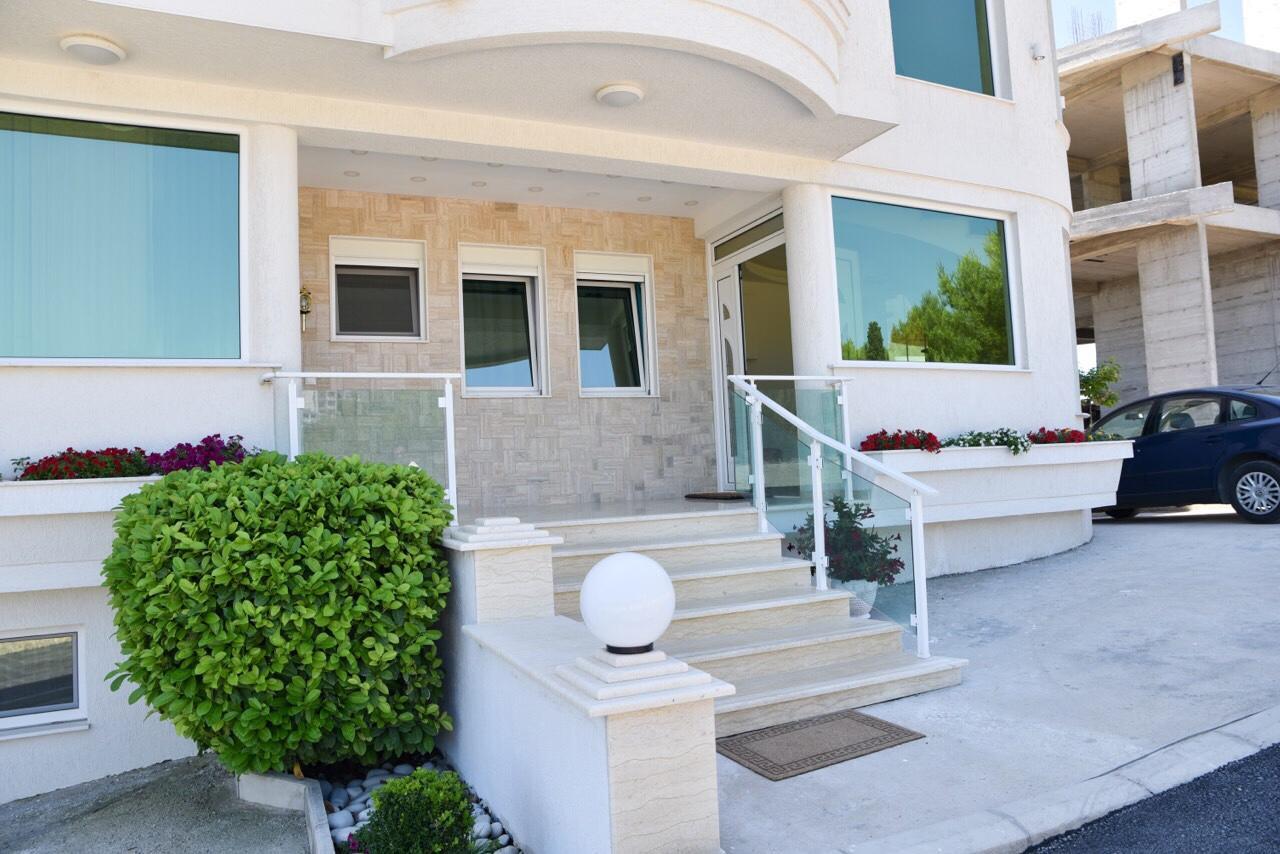 Apartments D'Hermes Ulcinj Extérieur photo